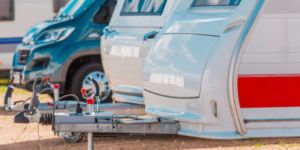 FIND A REPUTABLE RV DEALER – Tips 1 300x150 1